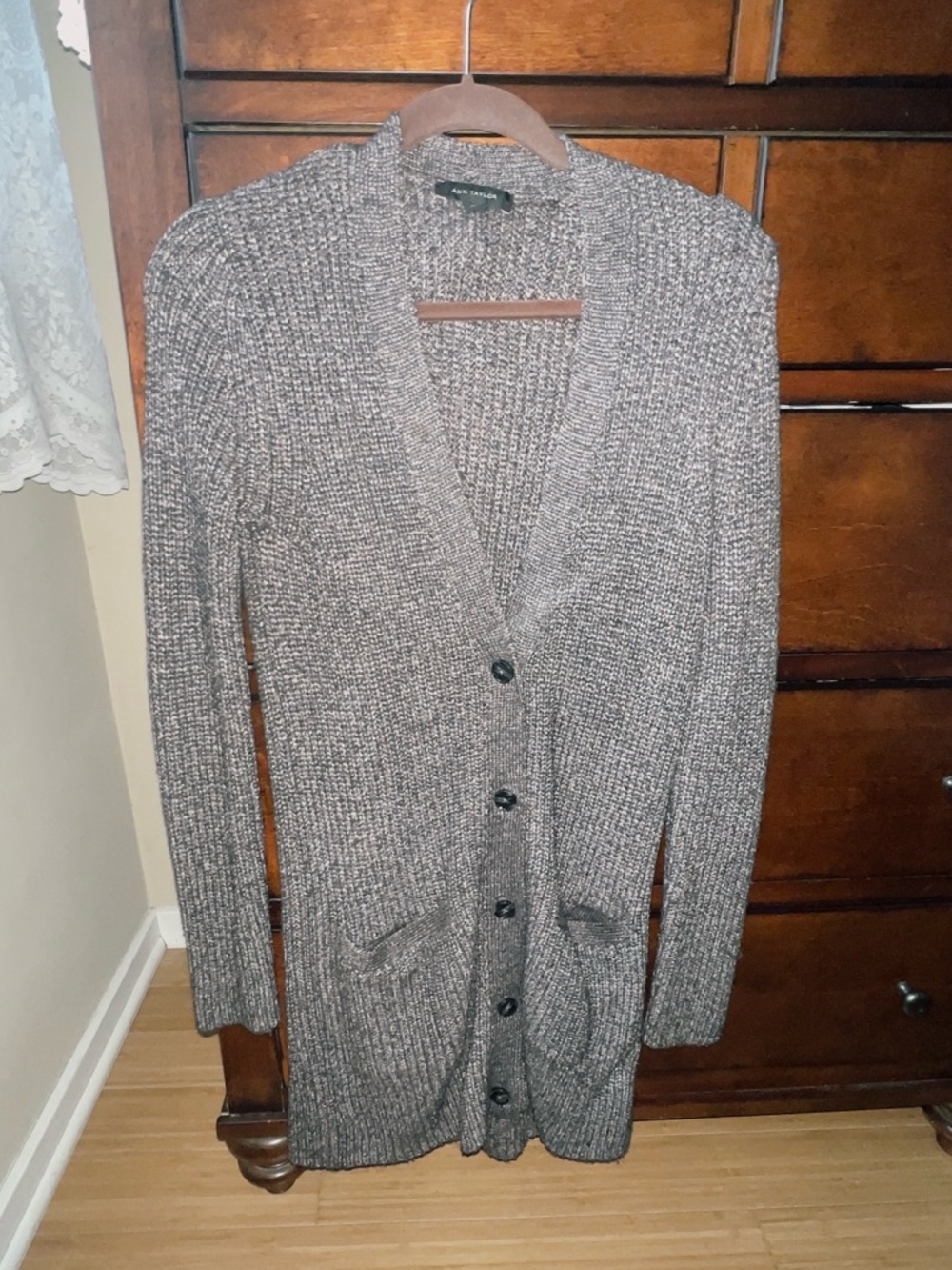 Ann Taylor size medium buttoned sweater cardigan brown in excellent condition.